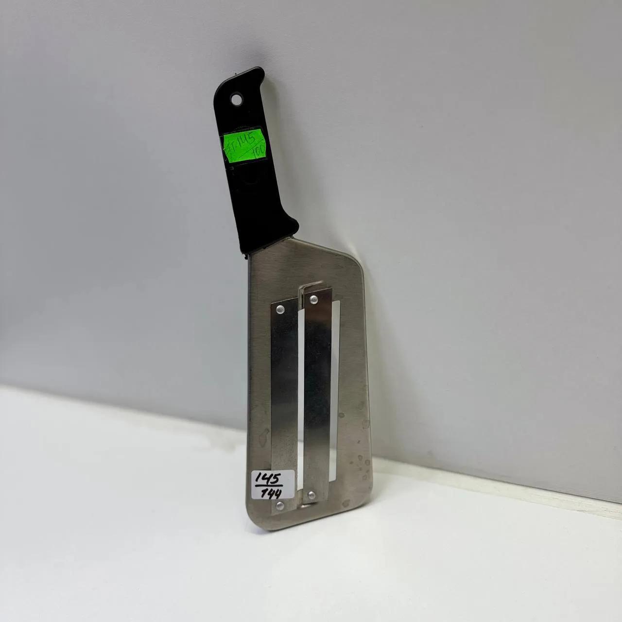 Нож-шинковка для капусты (ST-145)